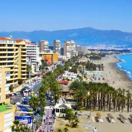 Torre De La Roca Industrial69 *