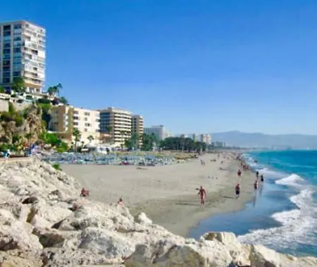 Torre De La Roca Industrial69 * Torremolinos