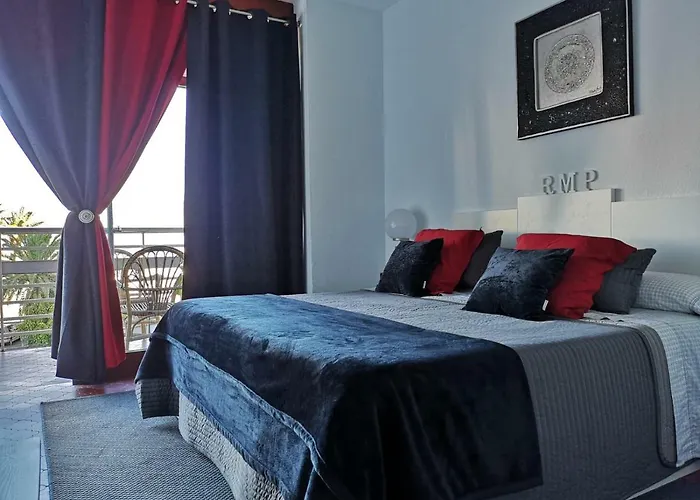 Torre De La Roca Industrial69 *