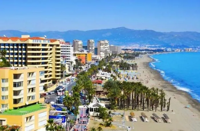 Torre De La Roca Industrial69 *